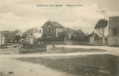 / CPA FRANCE 91 "Nouillay Les Troux, place de la Mare"