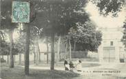 91 Essonne / CPA FRANCE 91 "Boussy Saint Antoine, la place"