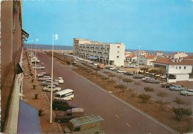 / CPSM FRANCE 66 "Saint Cyprien plage, le boulevard a. Maillol"
