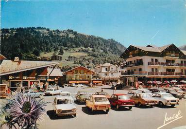 / CPSM FRANCE 74 "Morzine, le centre de la station" / AUTOMOBILE