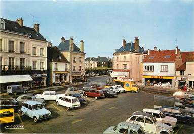 / CPSM FRANCE 61 "Mortagne au Perche, place Général De Gaulle" / AUTOMOBILE