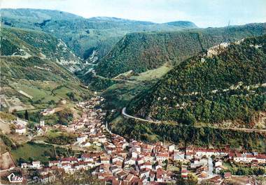 / CPSM FRANCE 01 "Cerdon, la route Blanche, vue générale"