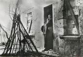 01 Ain / CPSM FRANCE 01 "Episodes à Pérouges, Pierre Fresnay dans Monsieur Vincent "  / CINEMA