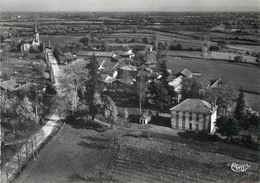 / CPSM FRANCE 01 "Servignat, vue aérienne, le bourg"