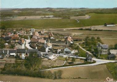 / CPSM FRANCE 02 "Bazoches sur Vesle, Saint Thibaut, vue aérienne"