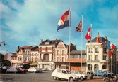 02 Aisne / CPSM FRANCE 02 "Chauny, place de l'hôtel de ville" / CITROEN