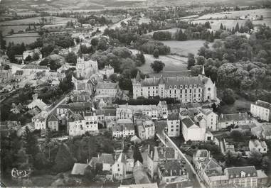 / CPSM FRANCE 03 "Lapalisse, vue générale aérienne"