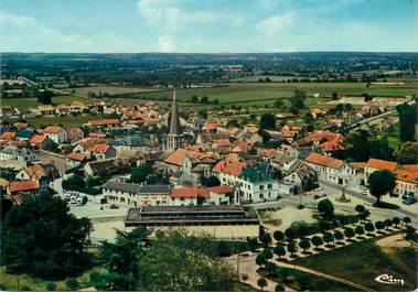 / CPSM FRANCE 03 "Vallon en Sully, vue générale aérienne"