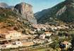 / CPSM FRANCE 04 "Castellane, le roc et Notre Dame du Roc dominant la ville"