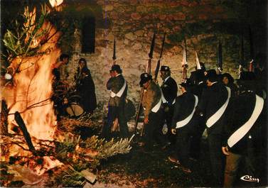 / CPSM FRANCE 04 "Entrevaux, feu de la Saint Jean à la Chapelle du désert"