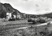 04 Alpe De Haute Provence / CPSM FRANCE 04 "La Javie, haut du village"