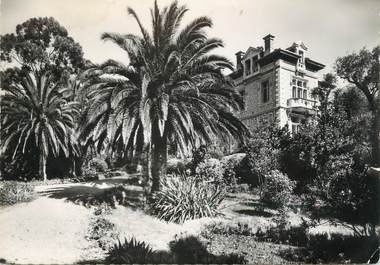 / CPSM FRANCE 06 "Cap d'Antibes, Villa Adrienne"