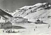 06 Alpe Maritime / CPSM FRANCE 06 "Auron, école des neiges vue de la piste de la Savonette"