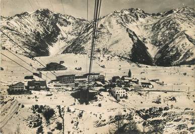 / CPSM FRANCE 06 "Auron, station de sports d'hiver, vue générale "