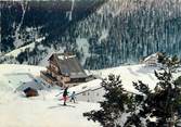 06 Alpe Maritime / CPSM FRANCE 06 "Auron, la patinoire et la piscine" / SKI