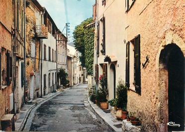 / CPSM FRANCE 06 "Cabris, rue de l'Horloge"