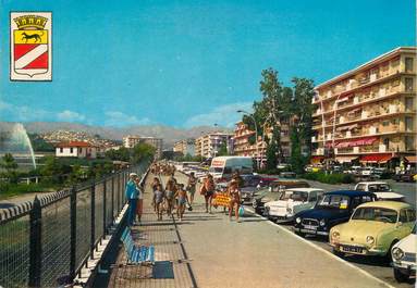 / CPSM FRANCE 06 "Cagnes sur Mer, le bld JF Kennedy"
