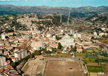 / CPSM FRANCE 06 "Cagnes, vue panoramique " / STADE