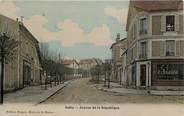 77 Seine Et Marne CPA FRANCE 77 "Esbly, avenue de la République"