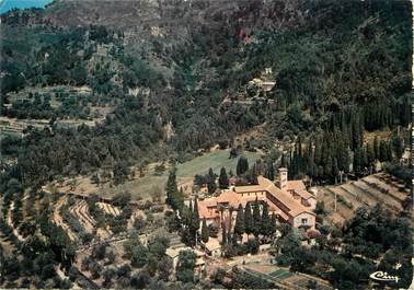 / CPSM FRANCE 06 "Castagniers, vue aérienne, monastère Notre Dame de la Paix"