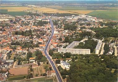 / CPSM FRANCE 77 "Brie Comte Robert, vue générale aérienne "