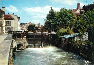 / CPSM FRANCE 77 "Crecy en Brie, quai des Tanneries"