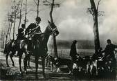 77 Seine Et Marne / CPSM FRANCE 77 "Nangis, chasse à courre, le lancer de chiens" / CHEVAL