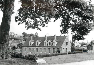 / CPSM FRANCE 77 "Ponthierry, Pechiney Ugine Kuhlman, domaine de Jonville "