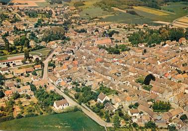 / CPSM FRANCE 77 "Voulx, vue générale aérienne"