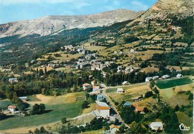 / CPSM FRANCE 04 "Villars Colmars, vue générale  aérienne "