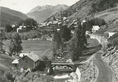 / CPSM FRANCE 05 "Aiguilles, vue générale "