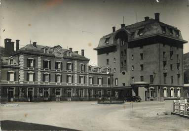 / CPSM FRANCE 05 "Briançon, la gare"