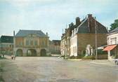 08 Ardenne CPSM FRANCE 08 "Signy Abbaye, place A. Briand, et hôtel de ville"