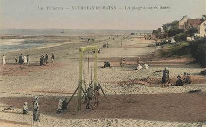 CPA FRANCE 17 "Saint Trojan les Bains, la plage à marée basse"