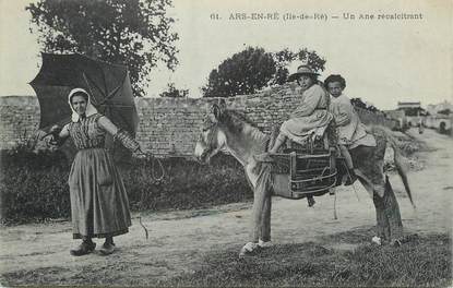 CPA FRANCE 17 "Ars en ré" / ÂNE / ENFANTS