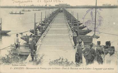 / CPA FRANCE 49 "Angers, pont de bateaux sur la Loire"