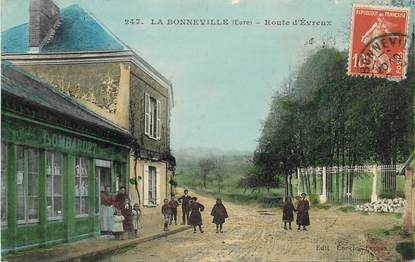CPA FRANCE 27 "La Bonneville, Route d'Evreux"