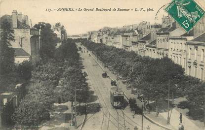 / CPA FRANCE 49 "Angers, le grand bld de Saumur" / TRAMWAY