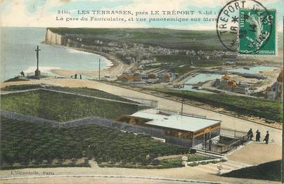 / CPA FRANCE 76 "Le Tréport, Les Terrasses, la gare funiculaire"