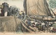 / CPA FRANCE 76 "Le Tréport, Embarquement pour la promenade de la mer"