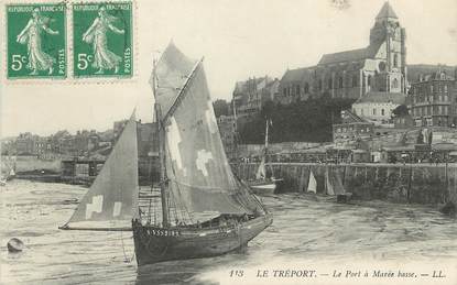 / CPA FRANCE 76 "Le Tréport, le port à marée basse" / BATEAU