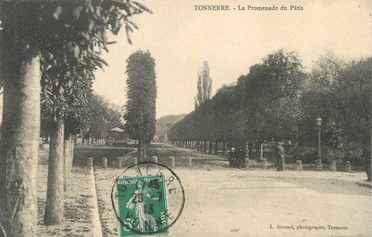 / CPA FRANCE 89 "Tonnerre, la promenade du Pâtis"