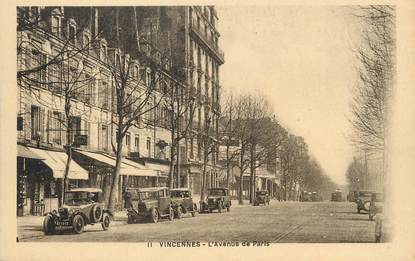 / CPA FRANCE 94 "Vincennes, l'avenue de Paris" / AUTOMOBILE