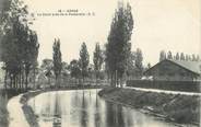 62 Pa De Calai / CPA FRANCE 62 "Arras, le canal près de la passerelle"