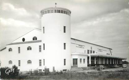 / CPSM FRANCE 17 "Ile de Ré, le bois, la coopérative Vinicole"