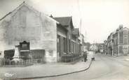 77 Seine Et Marne / CPSM FRANCE 77 "Esbly, rue Melle Poulet"