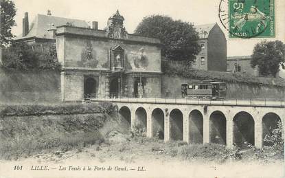 / CPA FRANCE 59 "Lille, les fossés à la porte de Gand"