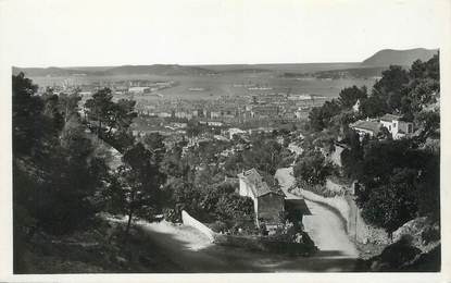 / CPSM FRANCE 83 "Toulon, vue générale"