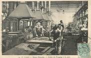 71 SaÔne Et Loire / CPA FRANCE 71 "Le Creusot, usines Schneider, atelier de Forgeage à la main"