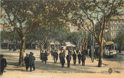 / CPA FRANCE 83 "Toulon, place de la liberté et le boulevard"